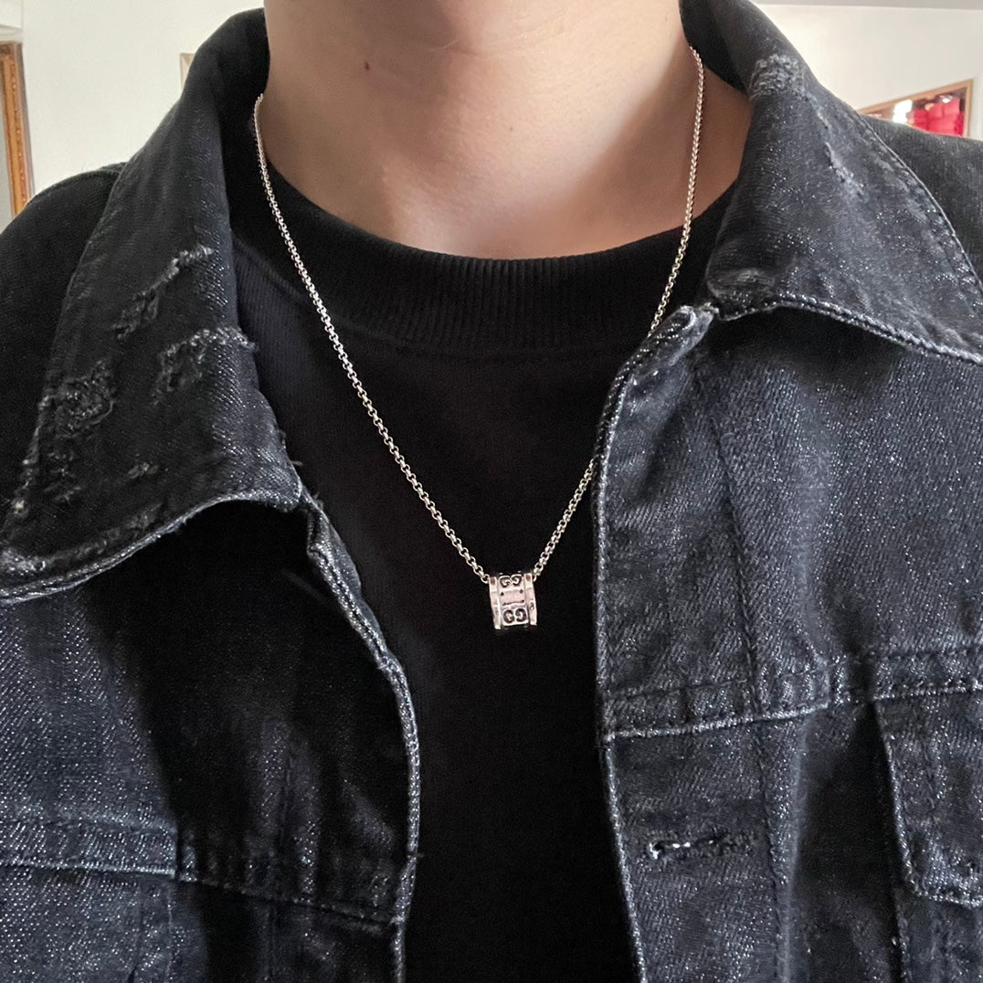 Gucci Double G Icon Twirl Necklace