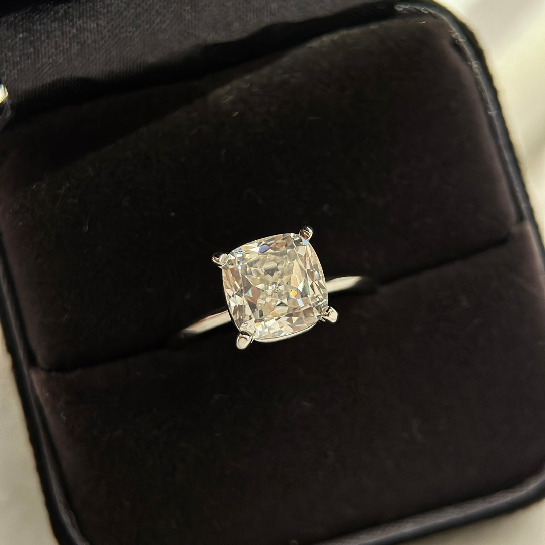 Tiffany True Engagement Ring - 18K White Gold