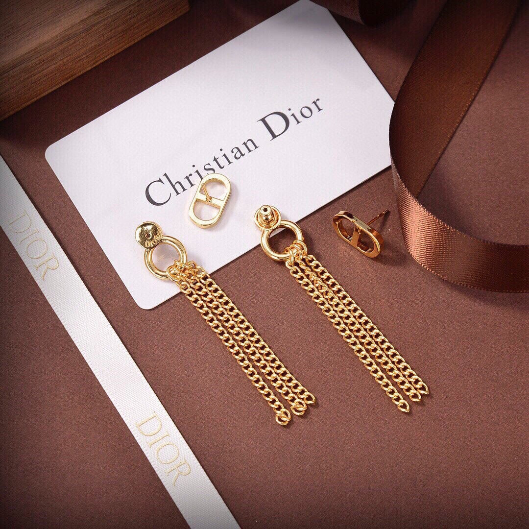 Dior 30 Montaigne Chain Earrings