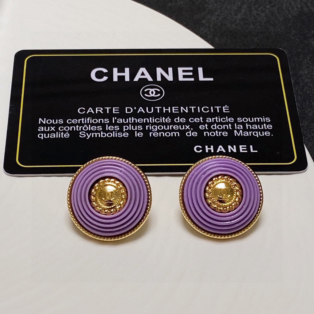 Chanel Purple Resin Earrings - 18K Yellow Gold