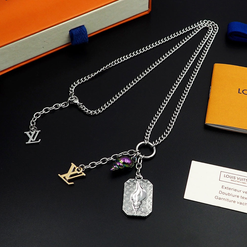 Louis Vuitton Shell Necklace