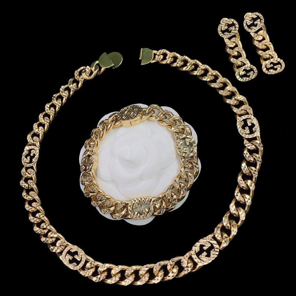 Gucci Double G Chain Earrings - 18K Yellow Gold