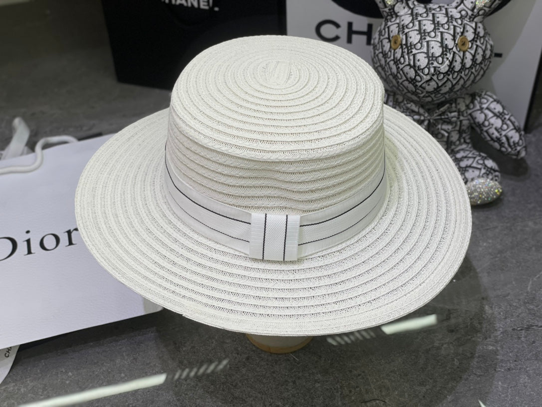 Dior Linen Flat Cap - White / Black